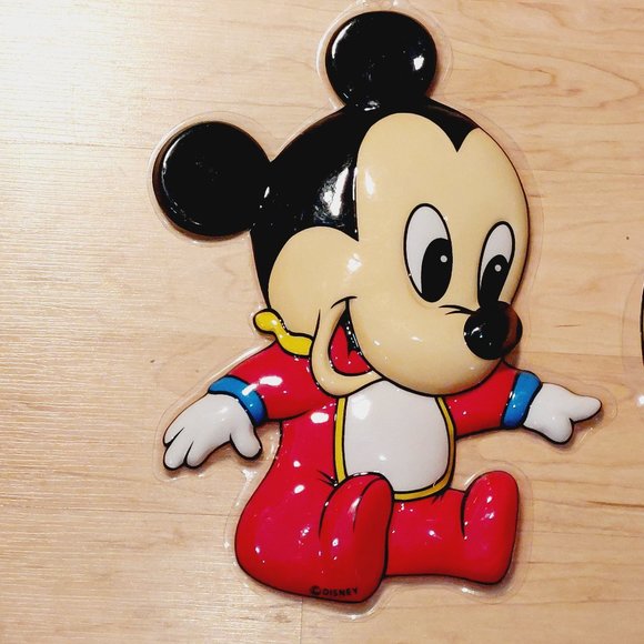 Vtg 1985 Disney 3D Molded Plastic Wall Hanging  Baby Mickey, Donald & Pl… - Picture 2 of 6